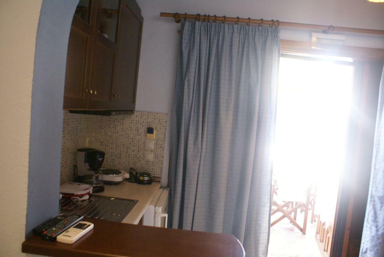 Nostos Rooms Амолиани Экстерьер фото
